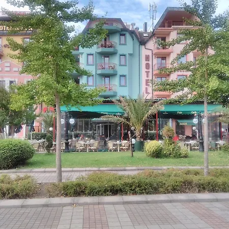 Проживание в семье Vancesi Homestay